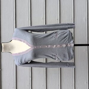 J. Crew Perfect Fit V-Neck Cardigan| J. Crew T-Shirt Perfect Fit Cardigan